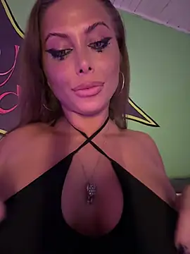 TamaraSavage Adlı Modelin Web Kamerası Şovu