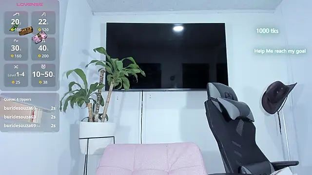 emily_palmeer 即時 XXX 聊天