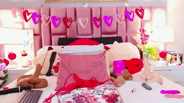 Anaa_Bellaa: απευθείας συνομιλία ΧΧΧ