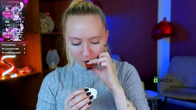 mila_glow1 Adlı Modelin Canlı XXX Sohbeti