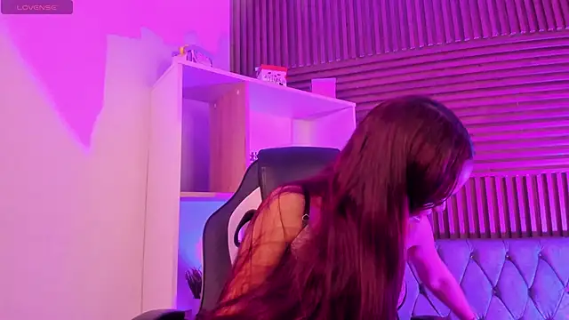 Czat XXX na żywo – CarolineFyre