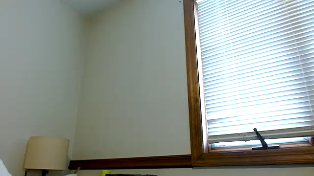 Show de FrankieFuckMe na webcam