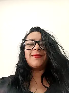 CAMILA--04 Chat XXX in diretta