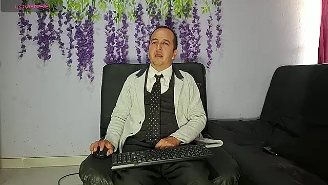 XTheSexybossx: онлайн-секс-чат