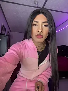 nebullax_mcqueen webcam show