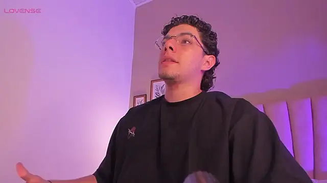 Axel_Creed – Kamerová šou