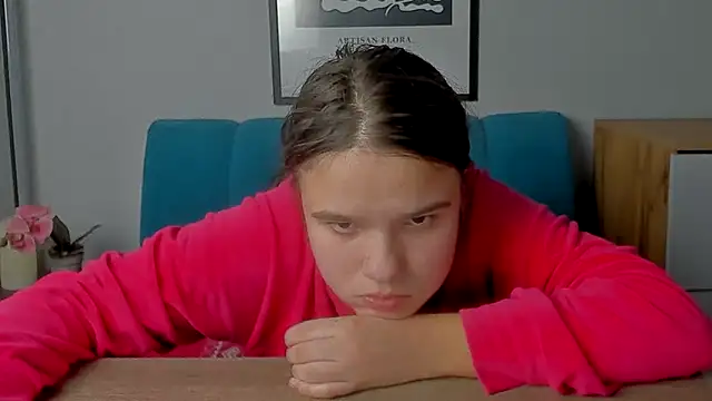 Chat +18 de AdeleCruz ao vivo