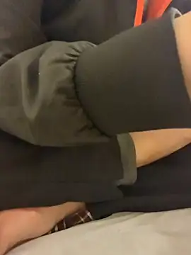 opna8 Adlı Modelin Canlı XXX Sohbeti