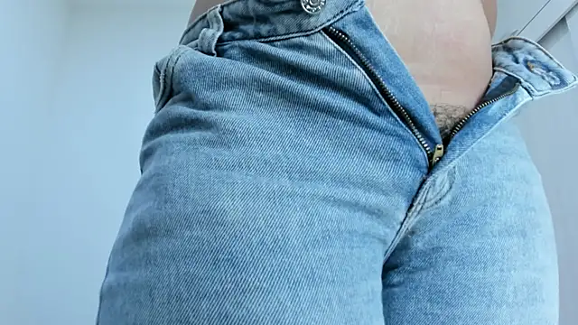 Amelia_Debora_Antonella – Naživo XXX chat