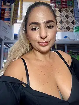 sammyqueenx21 webkamerás műsora