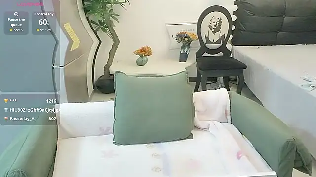 NANA-EET Adlı Modelin Canlı XXX Sohbeti