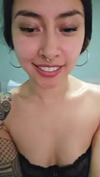 sara-lauren Pertunjukan Webcam