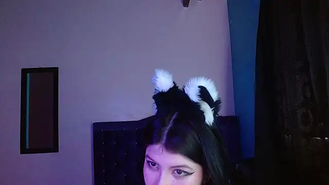 Ginebra_Sensual élő XXX-chatje