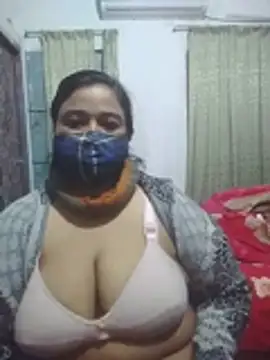 momo_loves Webcam-Show