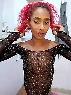 isaabellaa__: διαδικτυακό σόου στην κάμερα