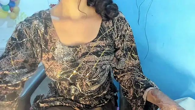 loveyouforever666 网络视讯表演