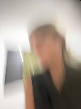 XXX chat uživo modela sabrinaneves