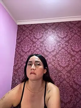 XXX chat uživo modela juliana_diaz