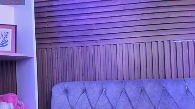 Chat XXX ao vivo de CarolineFyre