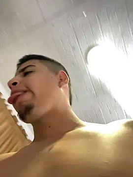 Webkamerová show miaftmax