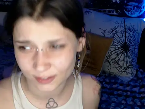 AlienforTwenty 라이브 XXX 채팅