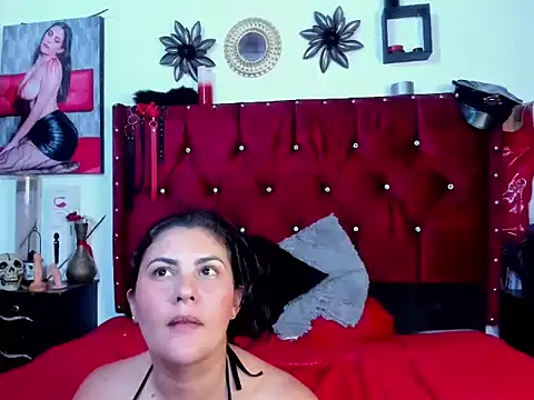 Violettacastello12: απευθείας συνομιλία ΧΧΧ