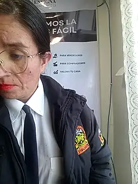 Chat +18 de Valentina--1 ao vivo