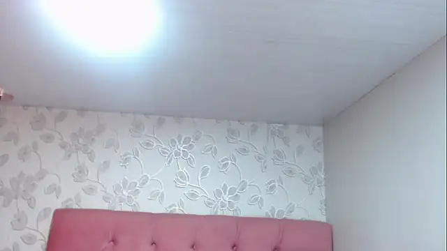 แชท XXX สดของ selenabustamante