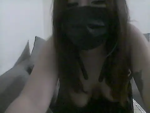 แชท XXX สดของ Horny_Shanaya