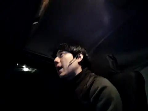 whitebriefboy Chat XXX in diretta