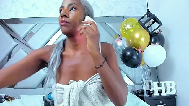 عرض كام Lorenn_Hill