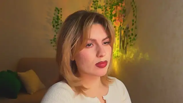 XXX chat uživo modela kamandarin