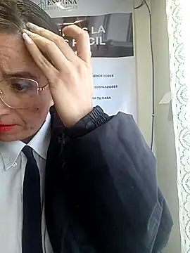 دردشة Valentina--1 الجنسية المباشرة