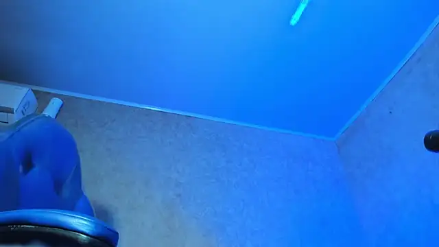 mike_aly Chat XXX in diretta