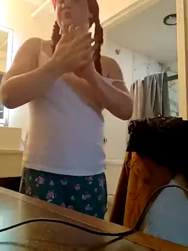 Sexyykay8 即時 XXX 聊天