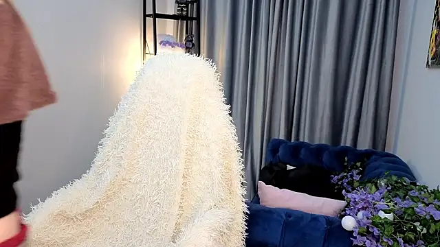 LunarDreamm live XXX chat