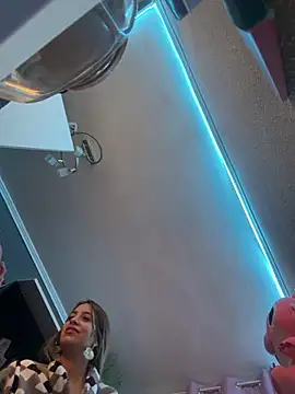 Konny0511: απευθείας συνομιλία ΧΧΧ