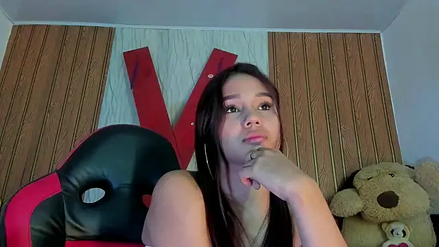 MarianaManzurn Live XXX chat