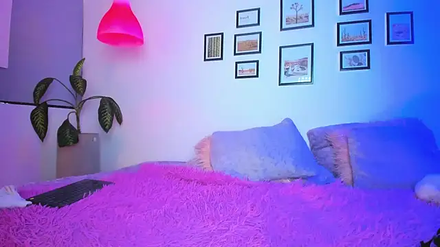 Alice_simmons Live XXX-Chat