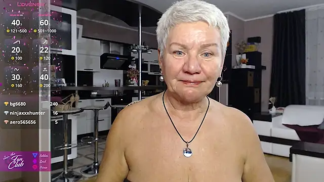 Chatroom XXX en direct de roxana_brooks