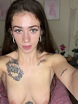 แชท XXX สดของ ValenciaTheVixenXX