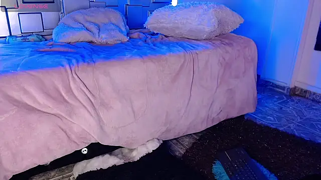 lunabloom2 Chat XXX in diretta