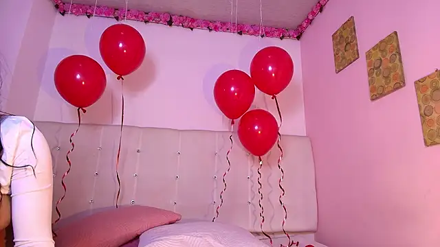 lilyth_bloom Chat XXX in diretta