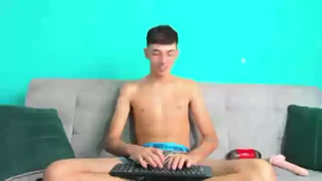 Czat XXX na żywo – Maikol_Ortiz