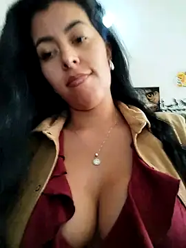 Онлайн чат XXX Luianna