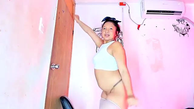 Chat +18 de Emily_Coper18 ao vivo