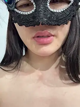 Lol-222 – Naživo XXX chat