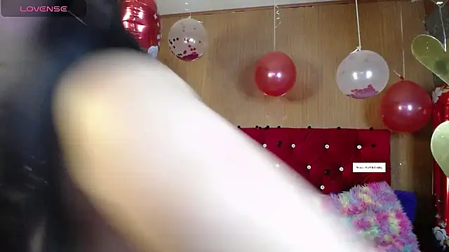 Mimi_Anal_0limits' Live XXX Chat