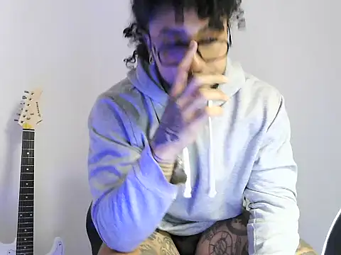 nabucodonosor2のライブXXXチャット