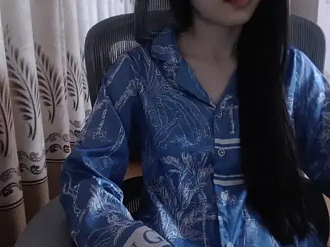 booboomonster Adlı Modelin Canlı XXX Sohbeti